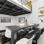 Ruska By Renters
